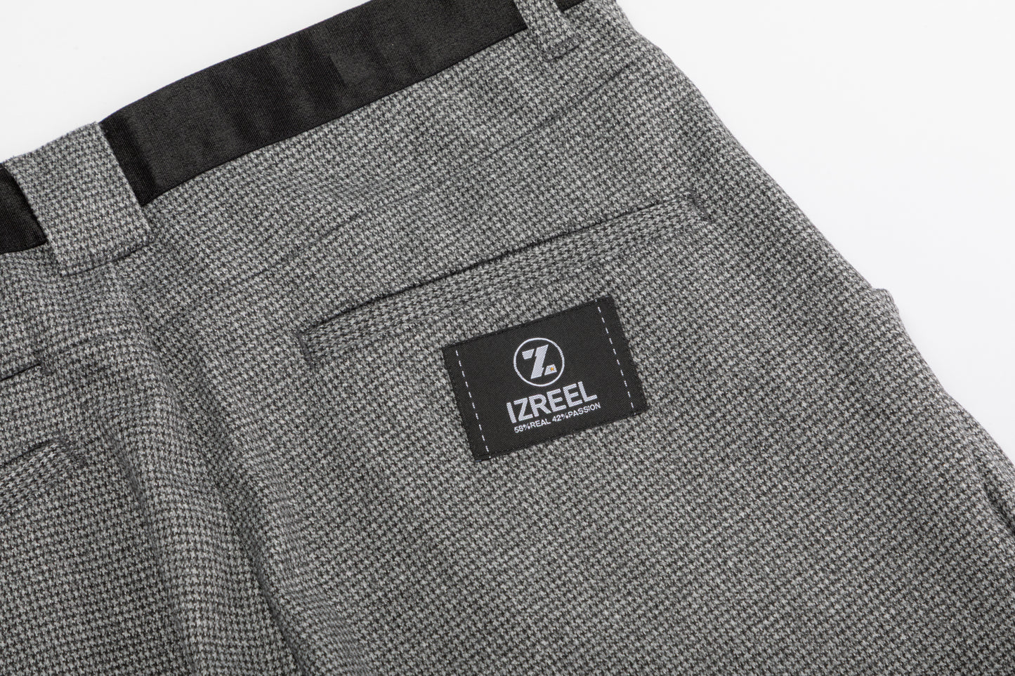 IZREEL/ウールライクジョッパーズ